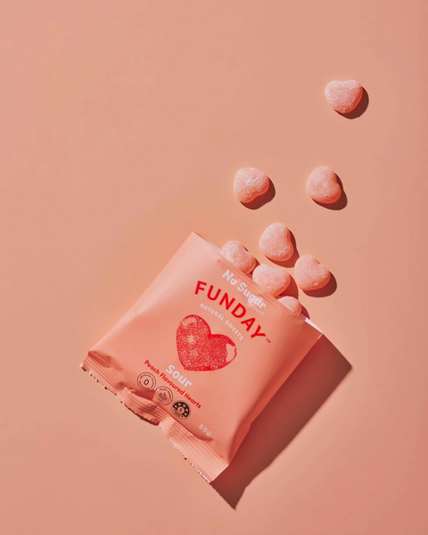 FUNDAY Sour Peach Hearts 50g